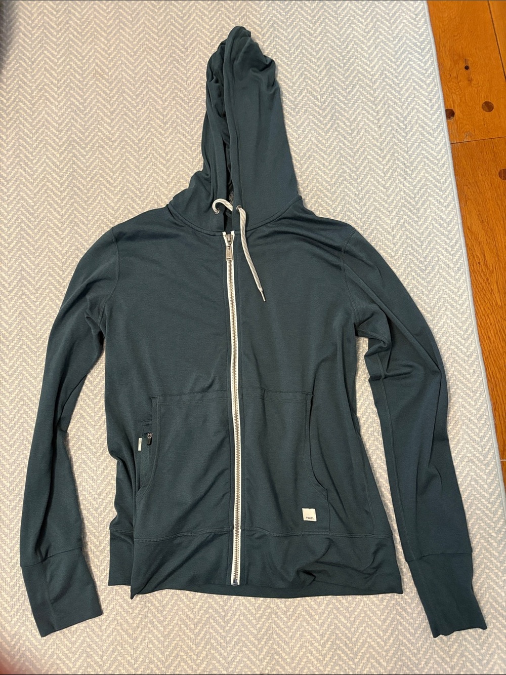 Vuori Women's Halo Zip Hoodie in Dark Teal